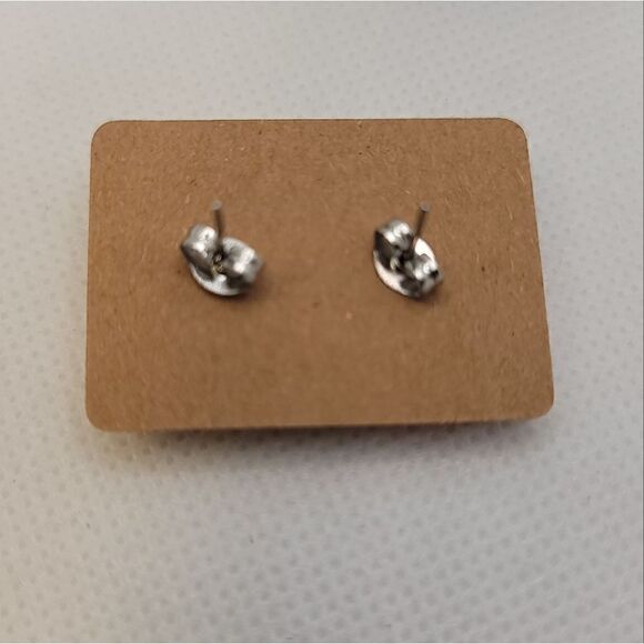 š5/$25šMismatchedāTrickāOrāTreatāEarrings - Picture 3 of 3